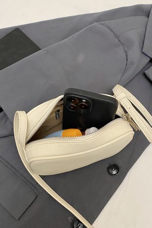 Stylish Yellow Crossbody Phone Bag for Women - Versatile Commuting Accessory, Summer 2025 Trendy Design