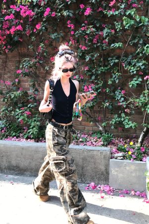 Summer American Style Halter Tank Top for Women - Slim Fit, Casual Single-Breasted Design, Versatile Fashion Staple for Hot Girls