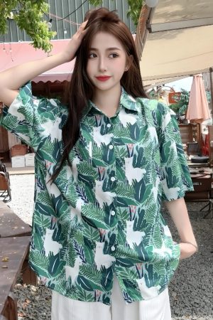 Summer Casual Loose Cartoon Print Short Sleeve Shirt for Women - Unique Beach Top for Students