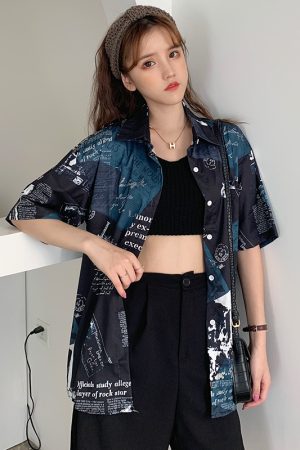 Summer Casual Loose Printed Short-Sleeve Shirt for Women - Versatile Beach Top in Hong Kong Style