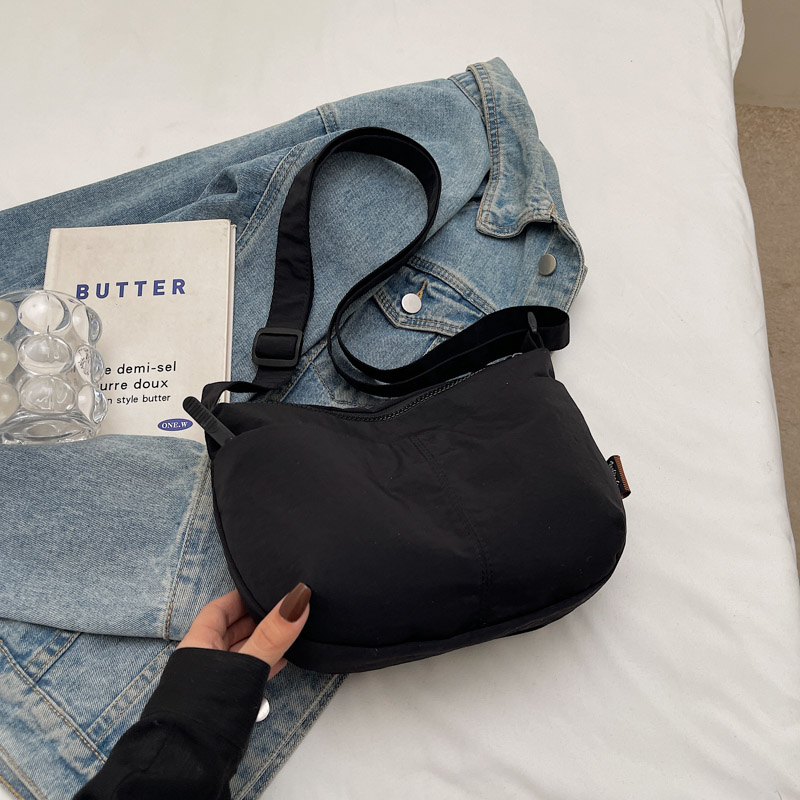 Summer Minimalist Lightweight Women's Crossbody Phone Bag - 2025 Nylon Canvas Commuting Essential Summer Minimalist Lightweight Women's Crossbody Phone Bag - 2025 Nylon Canvas Commuting Essential