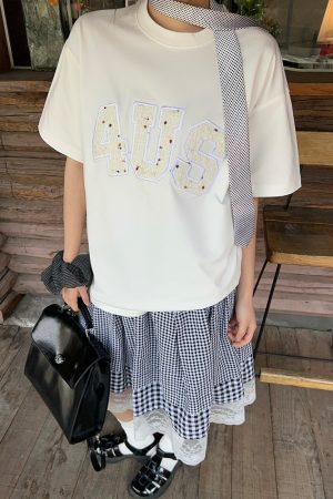 Summer Patch Embroidery Little Chanel Style Couple Loose Round Neck T-Shirt - Short Sleeve Casual Fashion for Couples