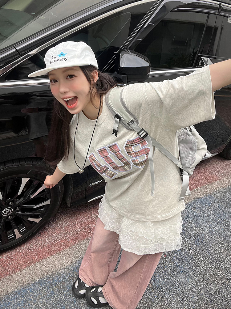 Summer Patchwork Embroidered Plaid T-Shirt for Couples - Loose Fit Short Sleeve National Trend Top Summer Patchwork Embroidered Plaid T-Shirt for Couples - Loose Fit Short Sleeve National Trend Top