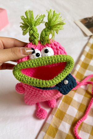 Summer Quirky Knitted Crossbody Mini Bag for Women - Cute Cartoon Phone Bag in Unique Design, 2025 Trendy Style