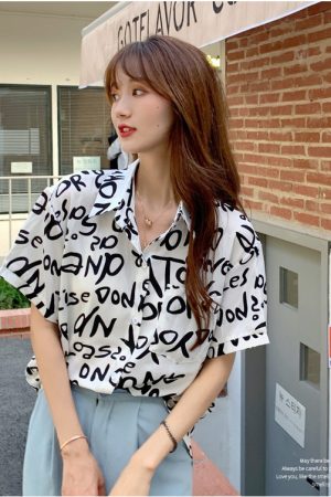Summer Short Sleeve Shirt for Women, Casual Letter Print Beach Top, Hong Kong Style INS Design, Trendy Summer Fashion
