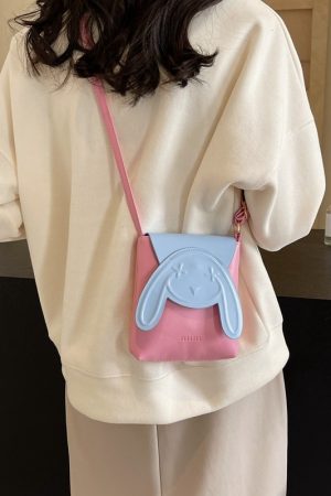 Summer Silver Crossbody Phone Bag for Women - Cute Mini High-End Niche Walking Bag for 2025 Fashion