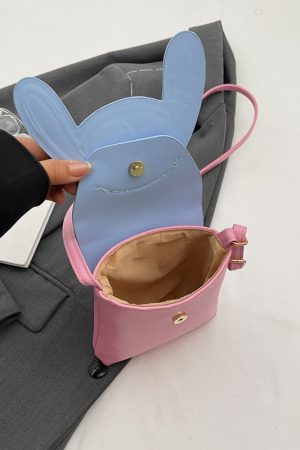 Summer Silver Crossbody Phone Bag for Women - Cute Mini High-End Niche Walking Bag for 2025 Fashion