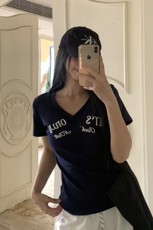 Summer V-Neck Embroidered Short Sleeve T-Shirt for Women - American Style Cool Girl Slim Fit Top, Versatile Fashion Essential