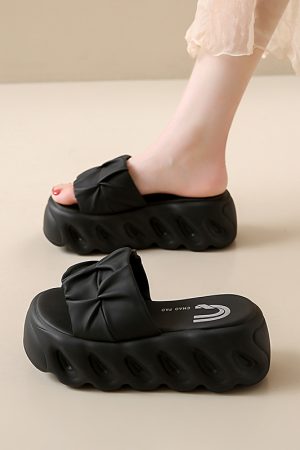 Summer Women's Fairy Style Beach Sandals with Thick Sole, One-Strap Slippers for Skirts - Trendy 2025 Outdoor Footwear