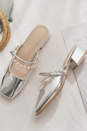 Summer Women's Sheepskin Slip-On Chunky Heeled Closed-Toe Slippers - No-Heel Lazy Style for Outdoor Fashion