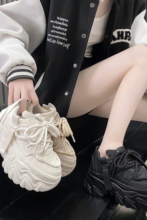 Thick-Soled Dad Shoes for Women - Casual White Sports Shoes, Height-Increasing, Lightweight, Trendy Autumn 2023 Style