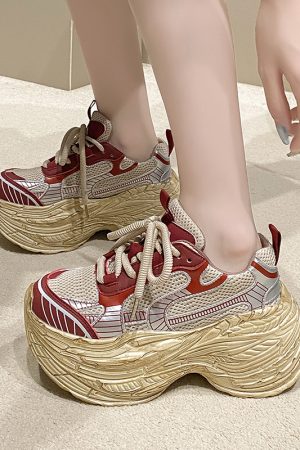 Thick-Soled Dad Shoes for Women - Summer Height-Increasing Mesh Casual Sneakers, Breathable Sports Shoes for Petite Figures, 2024