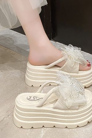 Thick-Soled Fairy-Style Pearl Slippers for Women - Summer 2025 Platform Sandals with 8cm Height Increase, Perfect for Skirts and Outdoor Wear