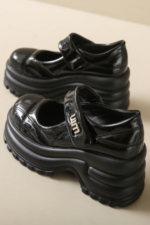 Thick-Soled Platform Mary Jane Shoes for Women - Height-Increasing Casual Velcro Sports Shoes for Spring and Autumn 2024
