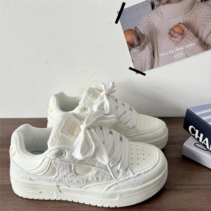 Thick-Soled White Bread Shoes for Men and Women - Niche Destructive Style, Versatile National Trend Sports and Skateboard Footwear Thick-Soled White Bread Shoes for Men and Women - Niche Destructive Style, Versatile National Trend Sports and Skateboard Footwear