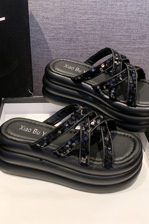 Thick-Soled Women's Rhinestone Slide Sandals - Versatile Outdoor Footwear for Summer 2025 with Comfort Fit