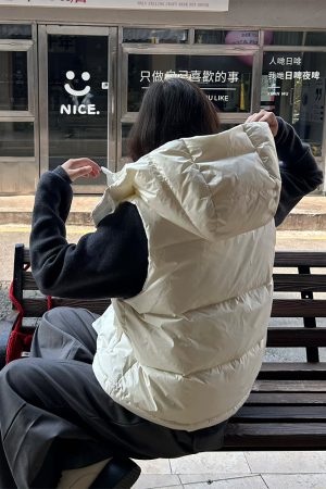 Thickened Warm Slim Fit Hooded Vest Jacket - Trendy Winter Outerwear with Slogan Design for Effortless Style