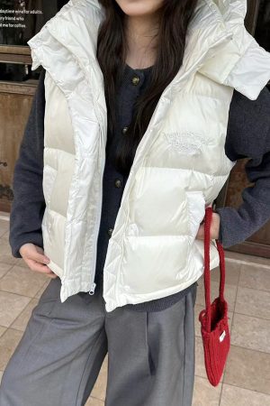 Thickened Warm Slim Fit Hooded Vest Jacket - Trendy Winter Outerwear with Slogan Design for Effortless Style