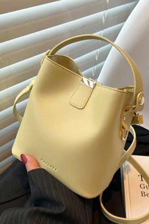 Trendy 2025 High-End Shoulder Bag - Versatile Summer Crossbody Bucket Bag for Work and Everyday Use