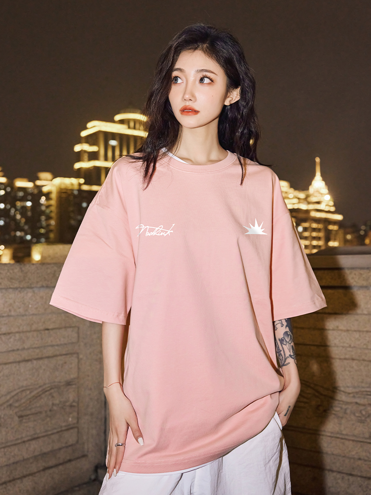 Trendy American Minimalist Short-Sleeve T-Shirt for Men, Loose Fit Plus Size Couple's Top for Spring Fashion Trendy American Minimalist Short-Sleeve T-Shirt for Men, Loose Fit Plus Size Couple's Top for Spring Fashion