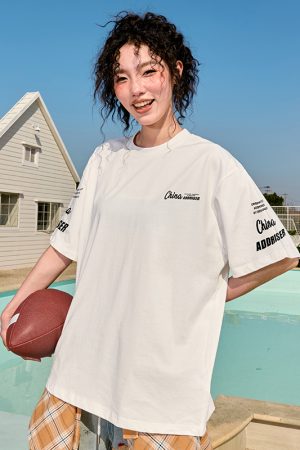 Trendy American Retro Letter Print Short-Sleeve T-Shirt for Couples â€“ Unisex Loose Fit Summer Style 2025