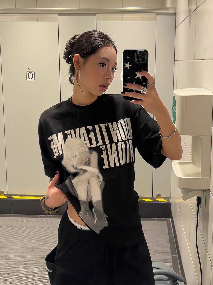 Trendy American-Style Portrait Printed Short-Sleeve T-Shirt for Women - Summer Loose Fit Pure Cotton Slimming Tee Top Trendy American-Style Portrait Printed Short-Sleeve T-Shirt for Women - Summer Loose Fit Pure Cotton Slimming Tee Top