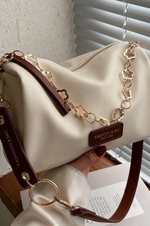 Trendy Chain Crossbody Bag for Women - Versatile Stylish Pillow Bag for Spring/Summer 2025 Fashion