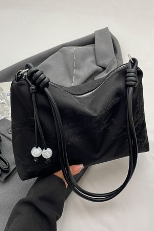 Trendy Chinese-Style Women's Shoulder Tote Bag 2025 â€“ Large Capacity Crossbody Bag for Commuting and Everyday Use