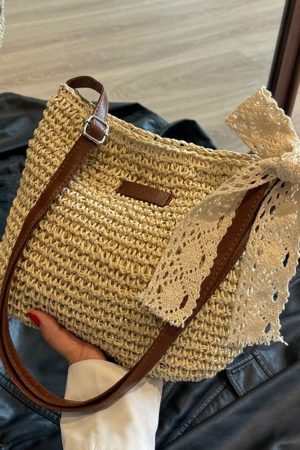 Trendy French-Style Woven Straw Crossbody Bag for Women - Versatile Bohemian Beach Bag for Autumn 2025