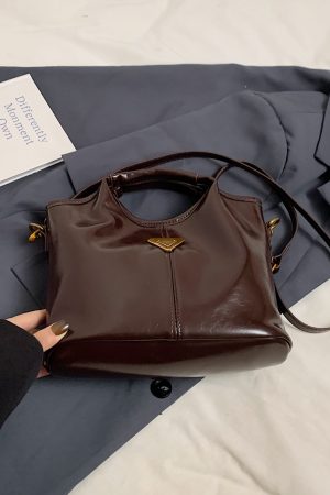 Trendy Korean Oil Wax Leather Small Square Shoulder Bag for Women - Versatile 2025 High-End Fashion Accessory