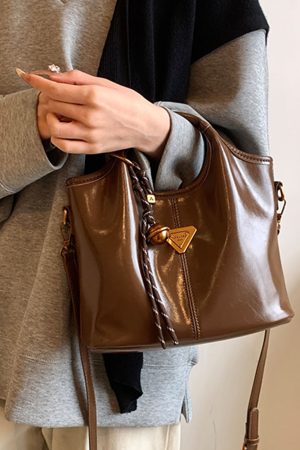 Trendy Korean Oil Wax Leather Small Square Shoulder Bag for Women - Versatile 2025 High-End Fashion Accessory