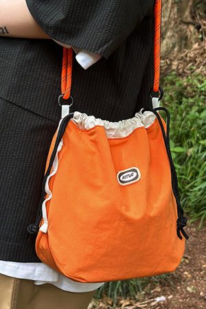 Trendy Korean Style Large Capacity Nylon Crossbody Bucket Bag for Women - Summer 2025 Niche Design