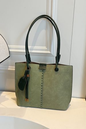 Trendy Korean Style Large-Capacity Tote Bag for Women - Versatile High-End Shoulder Bag for Commuting in 2025