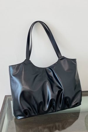 Trendy Korean-Style Silver Tote Bag for Women - Large Capacity Shoulder Bag for Class and Commuting, Perfect for 2025