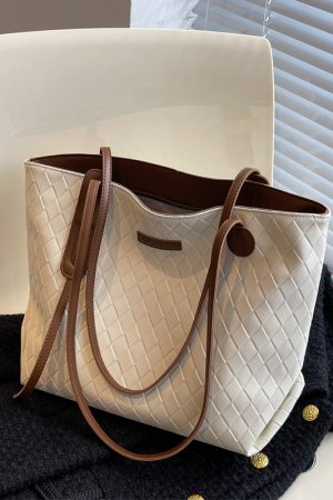 Trendy Large Capacity Single-Shoulder Tote Bag for Women - Versatile Commuting Style for Spring Summer 2025
