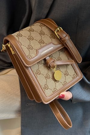 Trendy Mini Square Bag for Women - 2025 French-Style Retro Phone Bag for Spring and Summer, Fashionable Small Crossbody Purse