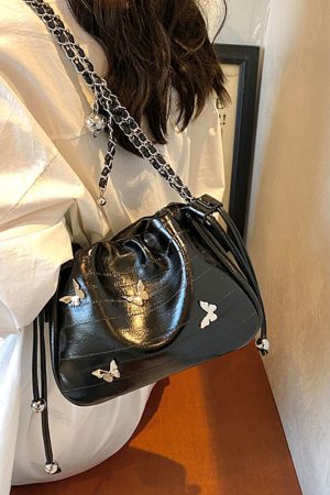 Trendy Minimalist Drawstring Bucket Bag for Women - Stylish Butterfly Shoulder Bag & Crossbody for Summer 2025