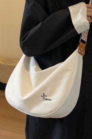 Trendy Nylon Oxford Shoulder Dumpling Bag for Women - Large Capacity Crossbody Bag for Students and Commuting, 2025 Style