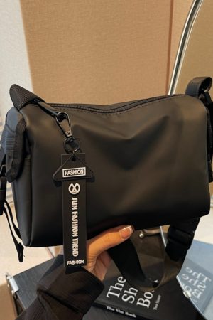 Trendy Nylon Shoulder Bag for Women - Large Capacity Commuting Pillow Crossbody Bag - Versatile Sports Tote 2025