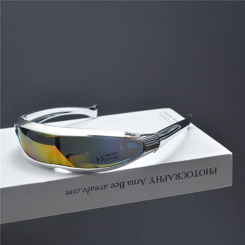 Trendy Punk Retro Laser Sunglasses for Women - Millennial Street Style Cycling and Photography Eyewear Trendy Punk Retro Laser Sunglasses for Women - Millennial Street Style Cycling and Photography Eyewear