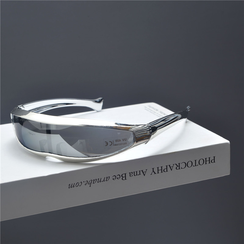 Trendy Punk Retro Laser Sunglasses for Women - Millennial Street Style Cycling and Photography Eyewear Trendy Punk Retro Laser Sunglasses for Women - Millennial Street Style Cycling and Photography Eyewear