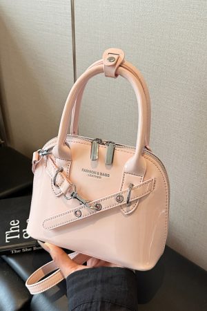 Trendy Red Women's Shoulder Bag - High-End 2025 Commuter Crossbody Shell Bag for Fashion Lovers