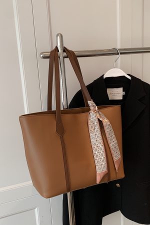 Trendy Retro Women's Tote Bag - Versatile Commuting Shoulder Bag for College Students - Spring Summer 2025 Fashion