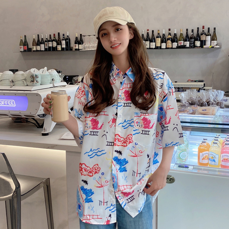 Trendy Short Sleeve Floral Shirt for Women - Hawaiian Beach Style Loose Blouse, 2025 Fashion, Perfect for Summer and Y2K Vibes Trendy Short Sleeve Floral Shirt for Women - Hawaiian Beach Style Loose Blouse, 2025 Fashion, Perfect for Summer and Y2K Vibes