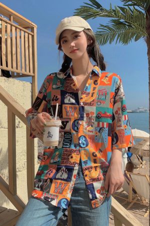 Trendy Short Sleeve Floral Shirt for Women - Hawaiian Beach Style Loose Blouse, 2025 Fashion, Perfect for Summer and Y2K Vibes