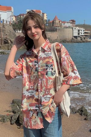 Trendy Short Sleeve Floral Shirt for Women - Hawaiian Beach Style Loose Blouse, 2025 Fashion, Perfect for Summer and Y2K Vibes