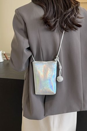 Trendy Silver Crossbody Phone Bag for Women, Lightweight Mini Bag with Unique Texture for Summer 2025 Fashion