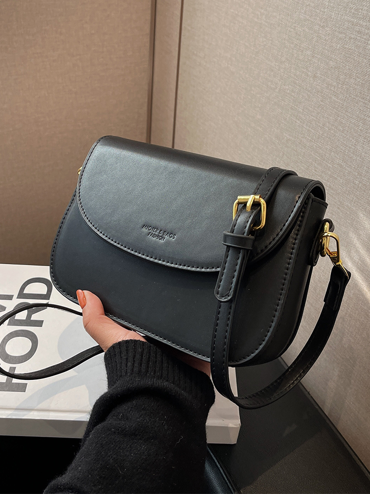 Trendy Summer 2025 Versatile Solid Color Crossbody Shoulder Bag - Chic Small Square Design for Fashionable Outfits Trendy Summer 2025 Versatile Solid Color Crossbody Shoulder Bag - Chic Small Square Design for Fashionable Outfits