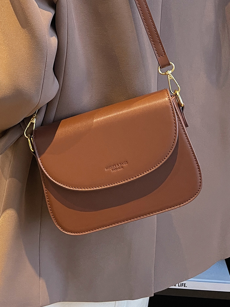 Trendy Summer 2025 Versatile Solid Color Crossbody Shoulder Bag - Chic Small Square Design for Fashionable Outfits Trendy Summer 2025 Versatile Solid Color Crossbody Shoulder Bag - Chic Small Square Design for Fashionable Outfits