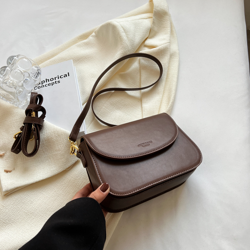 Trendy Summer 2025 Versatile Solid Color Crossbody Shoulder Bag - Chic Small Square Design for Fashionable Outfits Trendy Summer 2025 Versatile Solid Color Crossbody Shoulder Bag - Chic Small Square Design for Fashionable Outfits